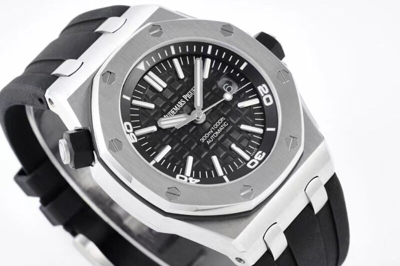 Audemars Piguet Royal Oak Offshore Series 15703ST.OO.A002CA.01 Watch - Image 3